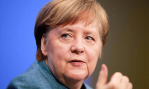 一觉醒来，美阵营分崩离析？欧洲又出了个默克尔，领导人密集访华，给欧洲指明了出路，信号特殊