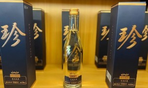 珍酒李渡1538万年薪CEO退场，汤向阳接棒“救火”