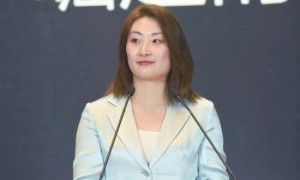 接班后,宗馥莉做错了什么?