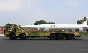 惊雷-1,巨浪-3首次亮相 军事专家: 我国成为为数不多拥有三位一体战略核力量的国家