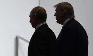 最新!特朗普取消与普京会面,称“是时候对俄罗斯实施制裁了”